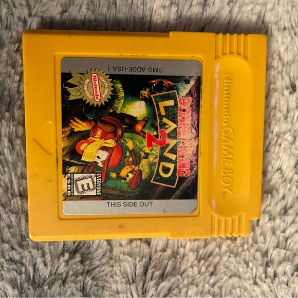 Gameboy Color Yellow - Picture 3 of 4